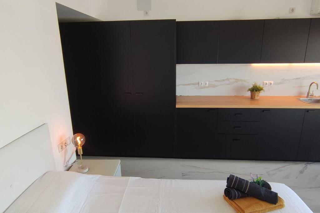 אליקאנטה Chill Out Studio Jacuzzi & Sea Views מראה חיצוני תמונה