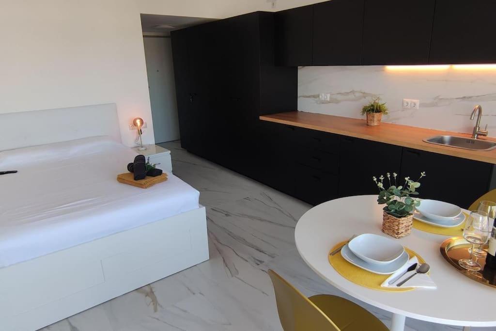 אליקאנטה Chill Out Studio Jacuzzi & Sea Views מראה חיצוני תמונה