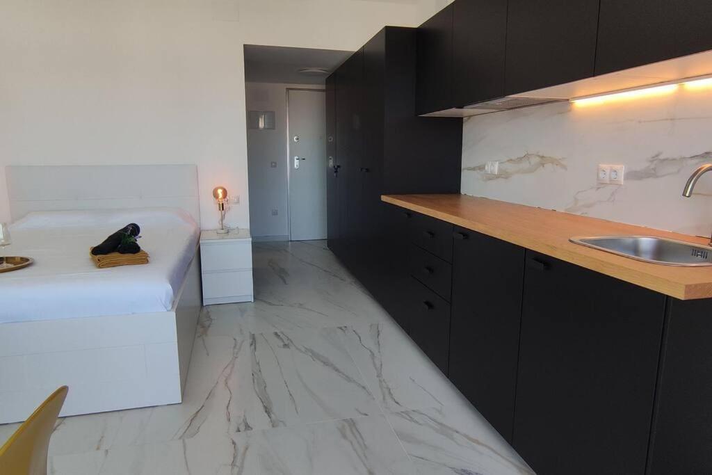 אליקאנטה Chill Out Studio Jacuzzi & Sea Views מראה חיצוני תמונה